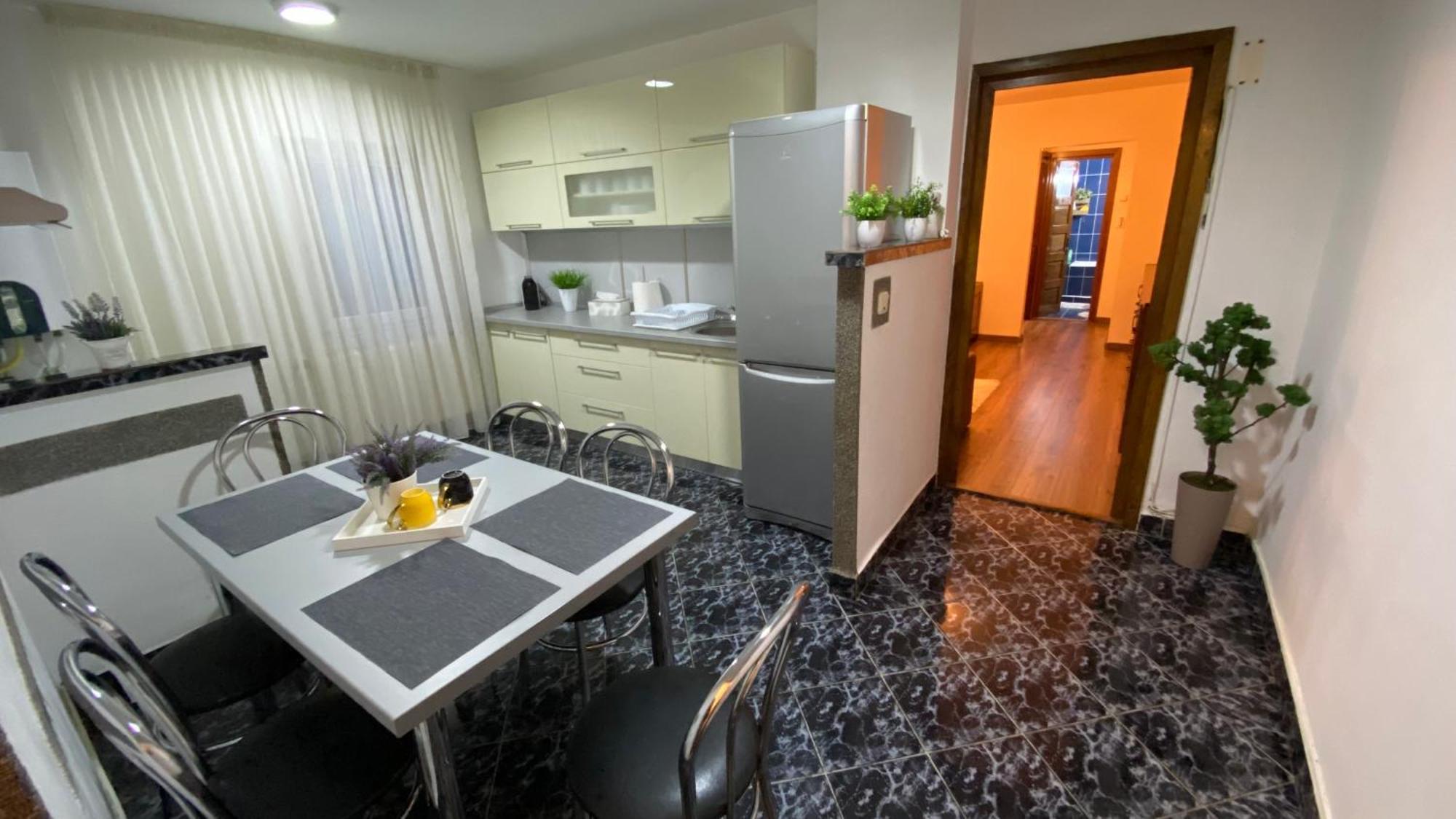 Apartament Doua Camere Baia Mare Bagian luar foto